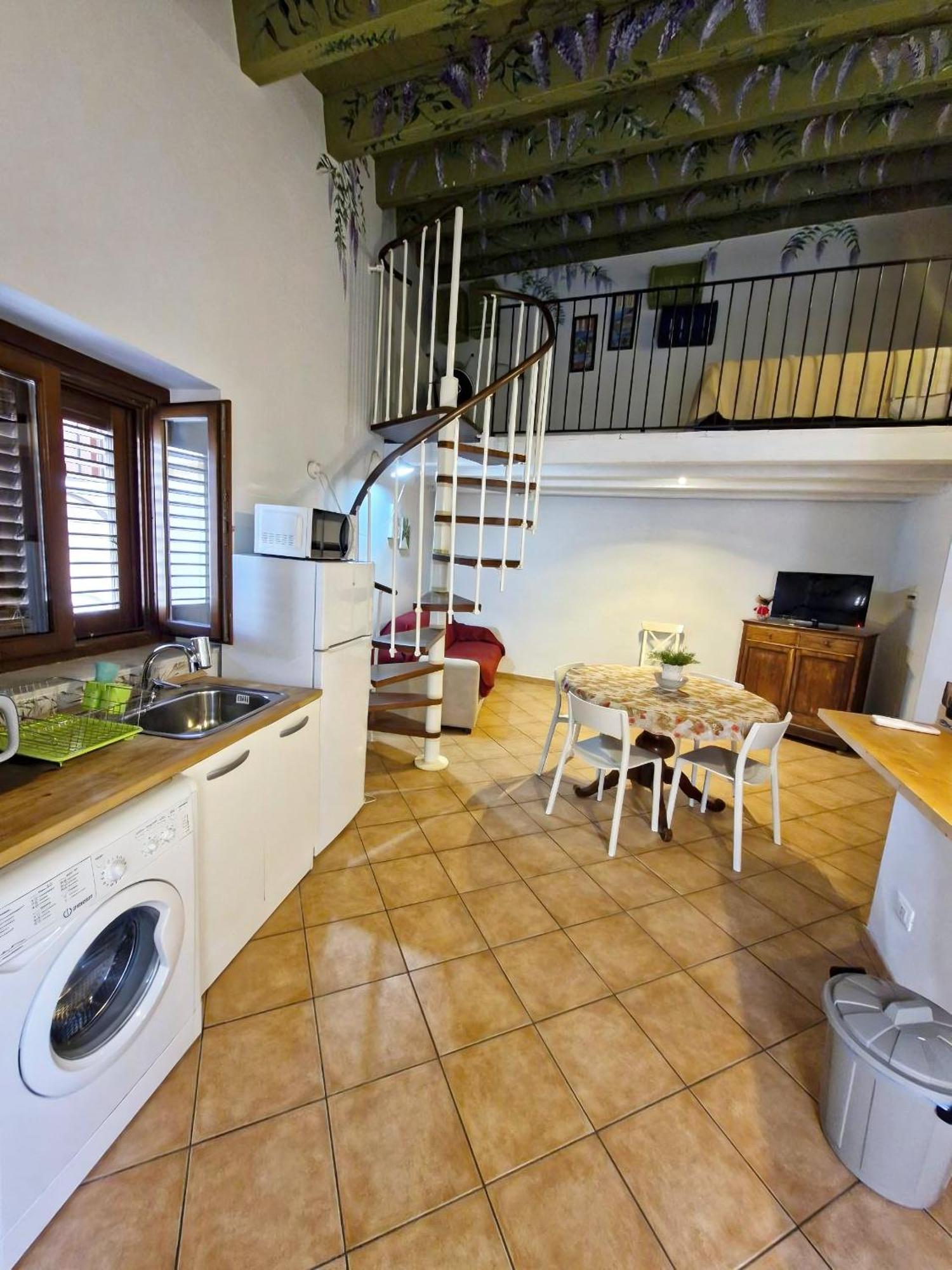 Happie Casa Il Capo & La Cattedrale Apartment *